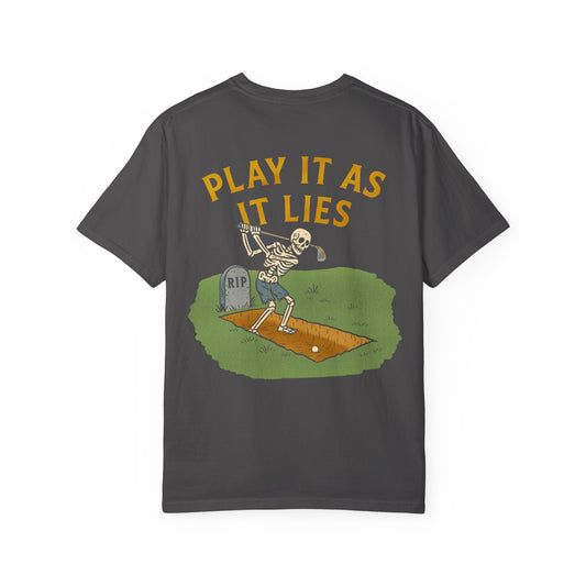 Play It As It Lies – Skeleton Golfer Halloween T-Shirt
